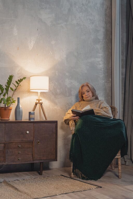 Tips for Creating a Cozy and Inviting Reading Nook at Home